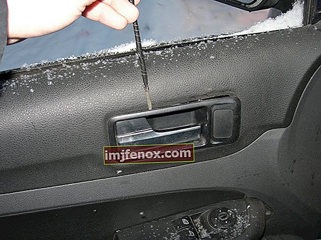 fjerne frontdørhåndtakets Ford Focus 2