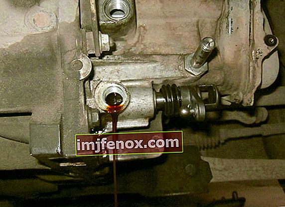 Tøm olie fra manuel gearkasse Ford Focus 2